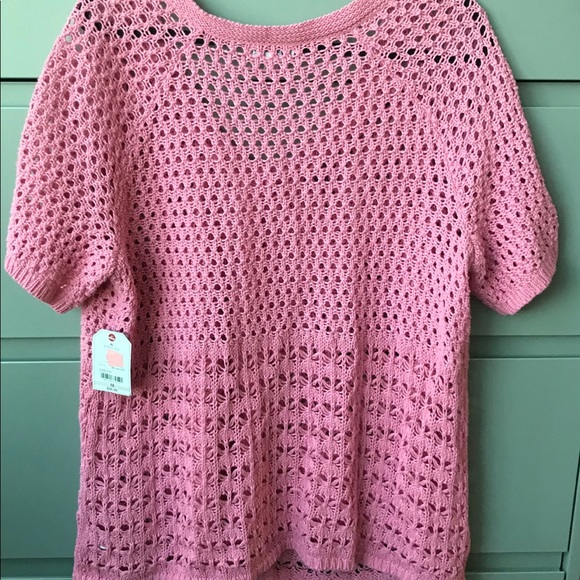 Woman croquette style sweater coverup - Picture 6 of 6